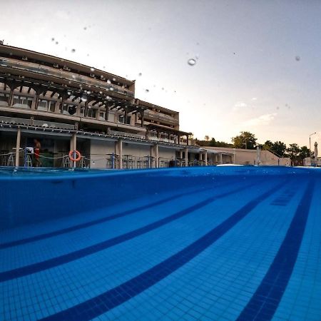 Plotini Hotel Dhidhimotikhon Экстерьер фото