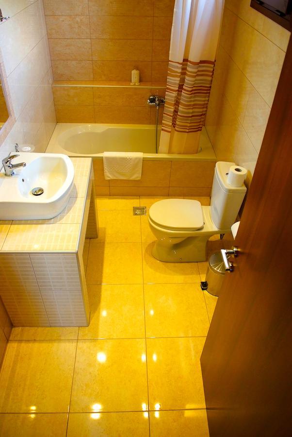Plotini Hotel Dhidhimotikhon Номер фото