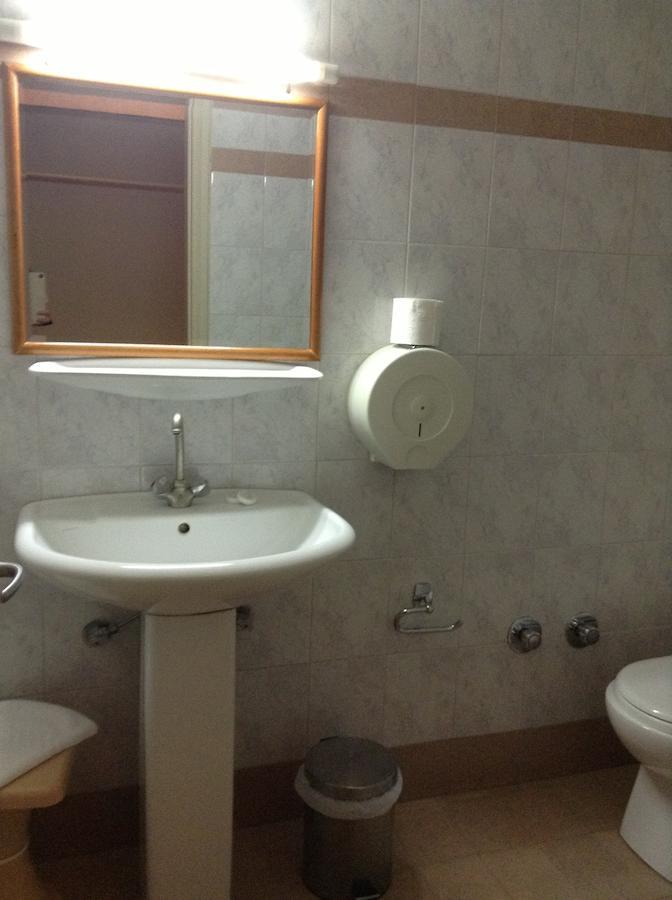Plotini Hotel Dhidhimotikhon Номер фото